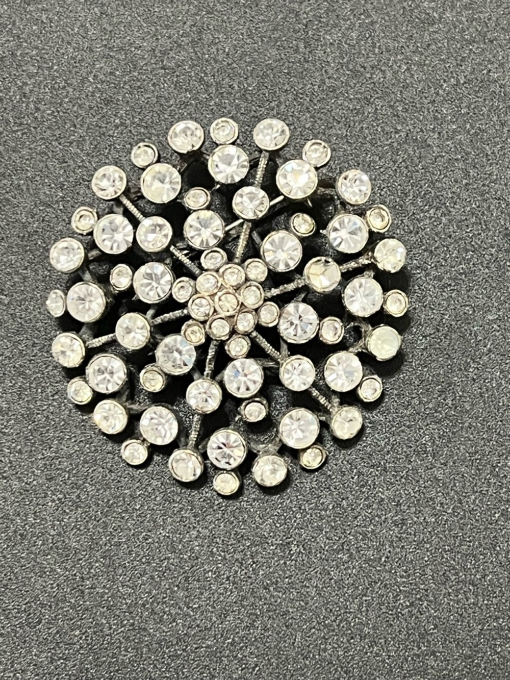 Vintage Crystal Burst Rhinestone Brooch - Silver Tone - Picture 6 of 11